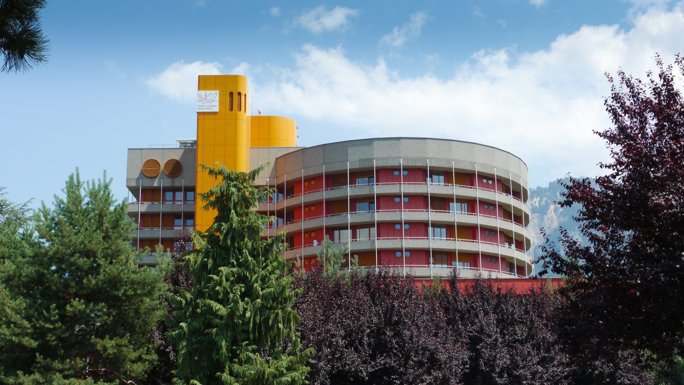 COVID-19: plan d'urgence de niveau 3 sur 4 pour le CHVR, à Sion